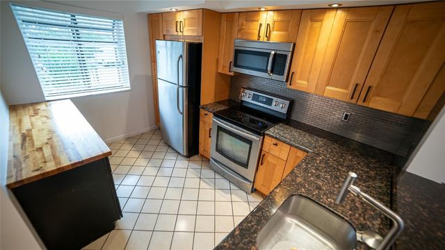 1001 SE 6th Avenue D118, Deerfield Beach, FL 33441