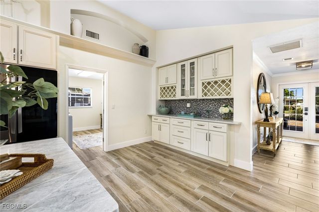 3710 SE 21st AVE, Cape Coral, FL 33904