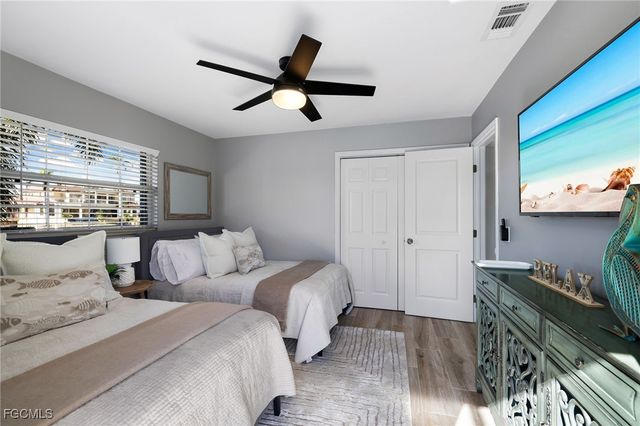 3710 SE 21st AVE, Cape Coral, FL 33904