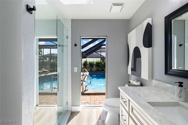 3710 SE 21st AVE, Cape Coral, FL 33904