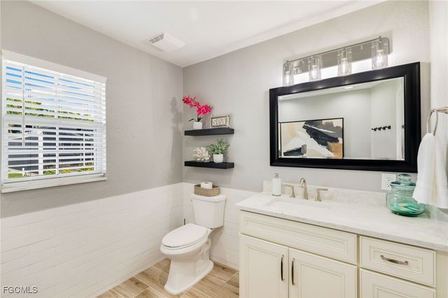 3710 SE 21st AVE, Cape Coral, FL 33904