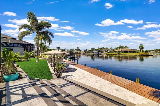 3710 SE 21st AVE, Cape Coral, FL 33904