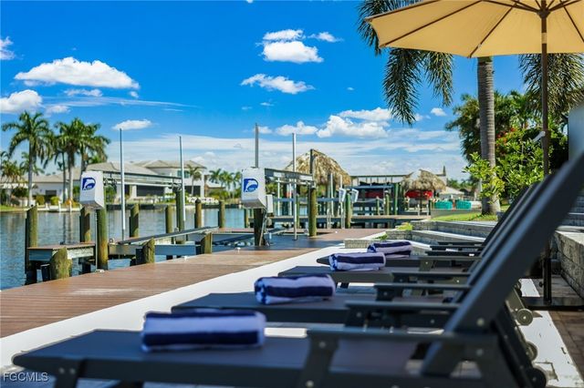 3710 SE 21st AVE, Cape Coral, FL 33904