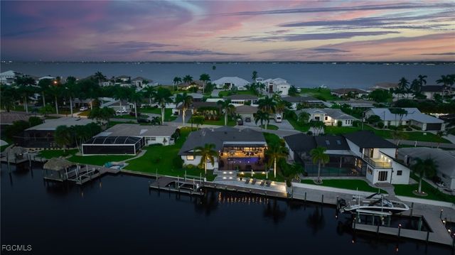 3710 SE 21st AVE, Cape Coral, FL 33904