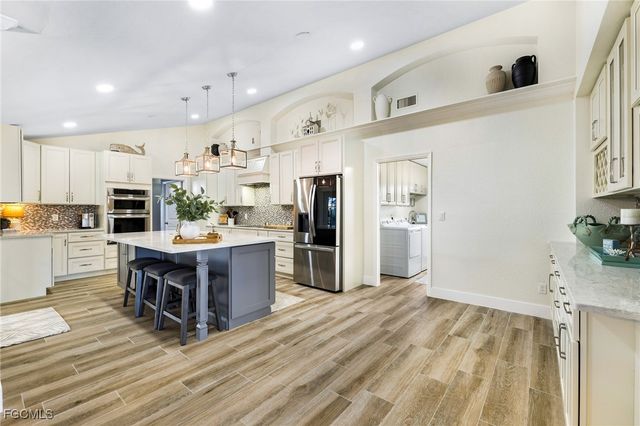 3710 SE 21st AVE, Cape Coral, FL 33904