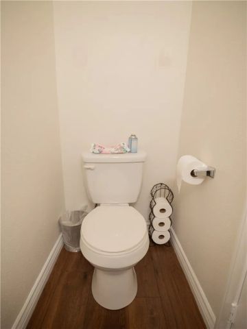 14527 Plummer 202, Panorama City, CA 91402