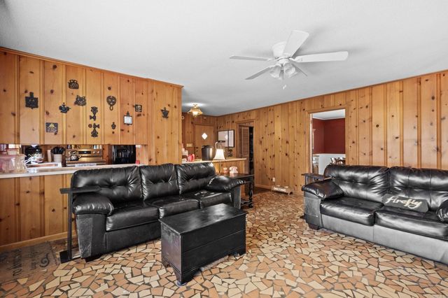 1903 W Arch Avenue, Searcy, AR 72143