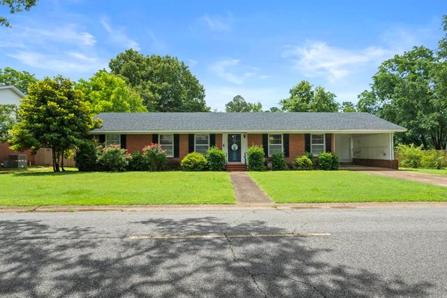1903 W Arch Avenue, Searcy, AR 72143