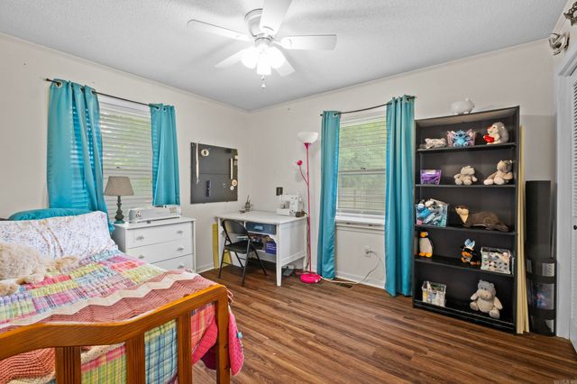 1903 W Arch Avenue, Searcy, AR 72143