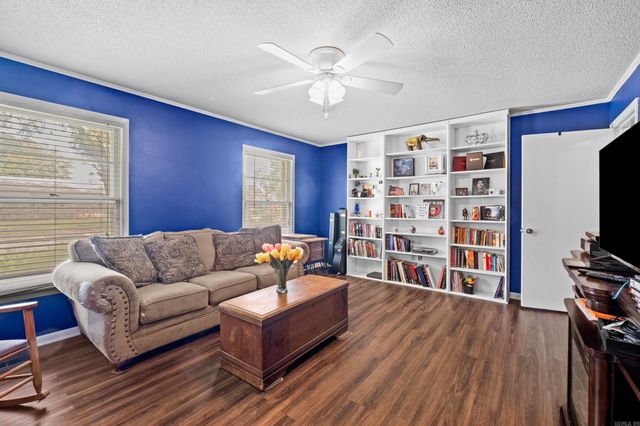 1903 W Arch Avenue, Searcy, AR 72143