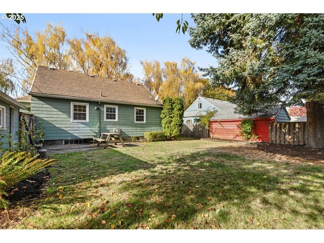 7066 N UNIVERSITY Ave, Portland, OR 97203