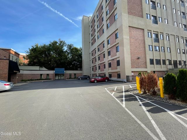 192 Erie Boulevard, Schenectady, NY 12305