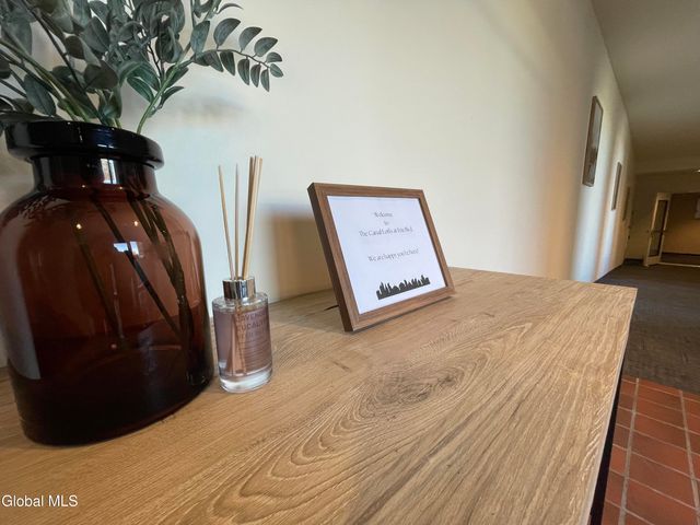 192 Erie Boulevard, Schenectady, NY 12305