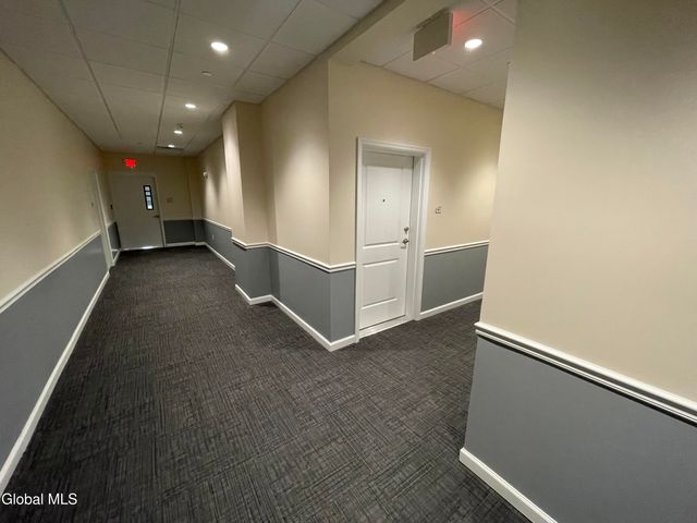 192 Erie Boulevard, Schenectady, NY 12305