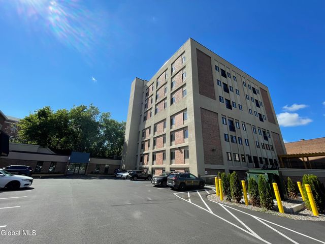 192 Erie Boulevard, Schenectady, NY 12305