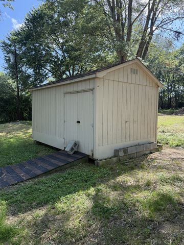 4525 Crisp Springs Rd, Mcminnville, TN 37110