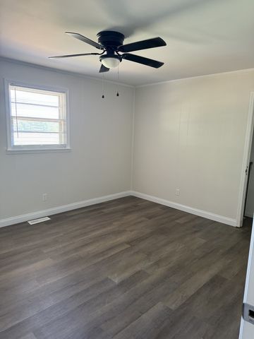 4525 Crisp Springs Rd, Mcminnville, TN 37110