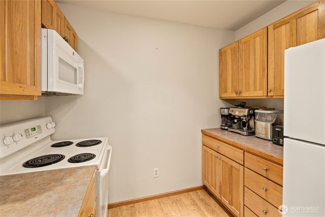 420 Vinegar Bend Road, Ronald, WA 98940