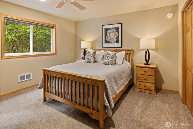 420 Vinegar Bend Road, Ronald, WA 98940