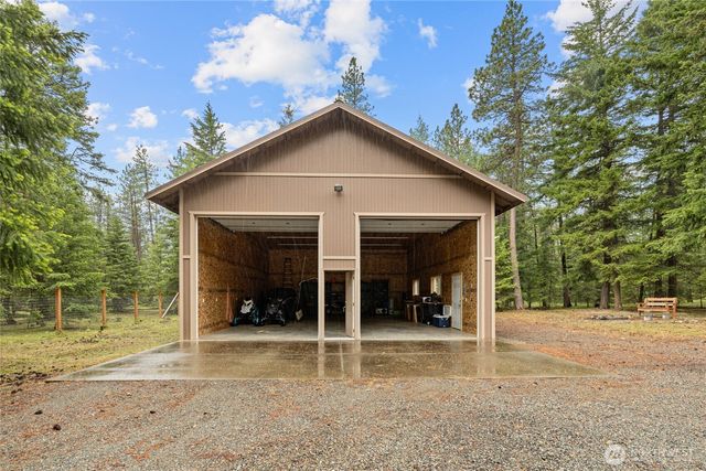 420 Vinegar Bend Road, Ronald, WA 98940