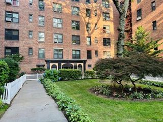 83-20 98th Street 5D, Woodhaven, NY 11421