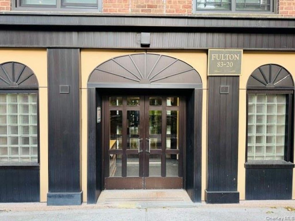 83-20 98th Street 5D, Woodhaven, NY 11421 — photo 3