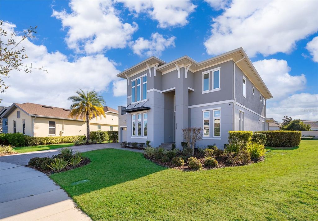 Image 3 of property listing at 8602 FINSEN STREET, Orlando, FL 32827