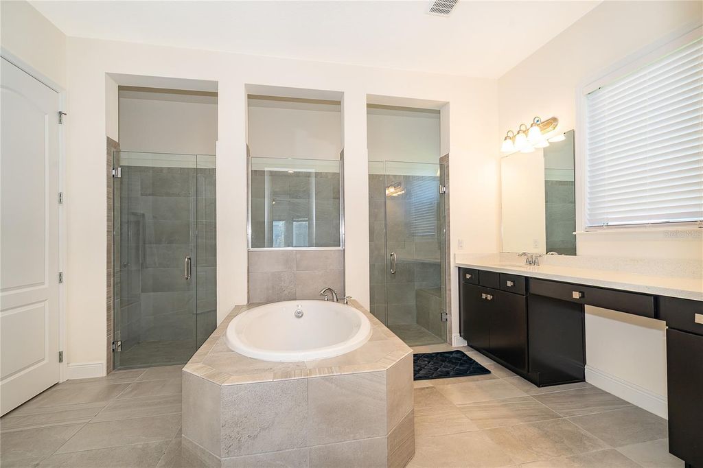 Image 28 of property listing at 8602 FINSEN STREET, Orlando, FL 32827