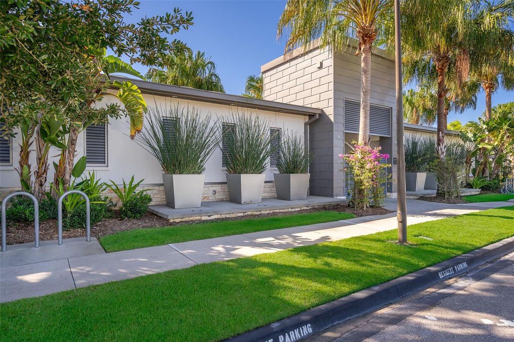 Image 51 of property listing at 8602 FINSEN STREET, Orlando, FL 32827