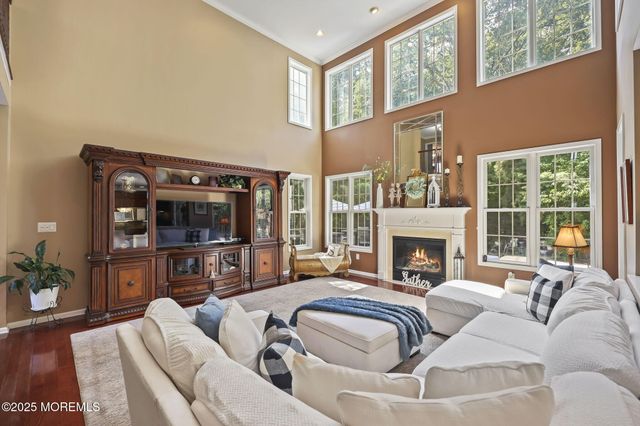 7 Trumbull Court, Jackson, NJ 08527