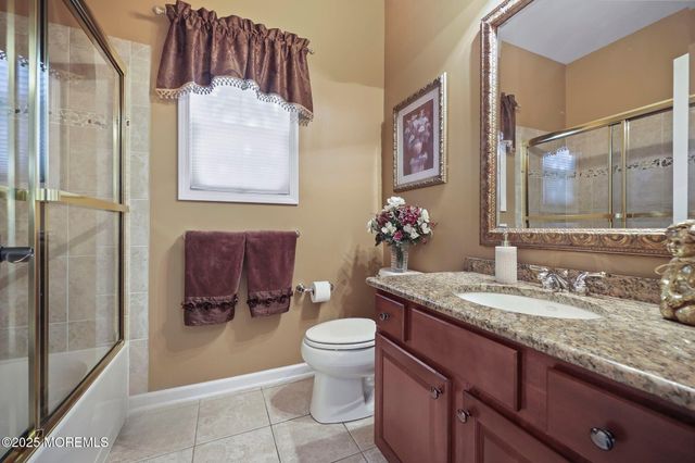 7 Trumbull Court, Jackson, NJ 08527