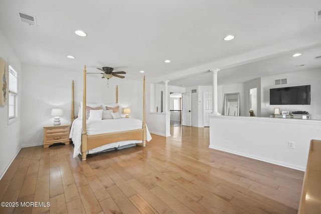 7 Trumbull Court, Jackson, NJ 08527