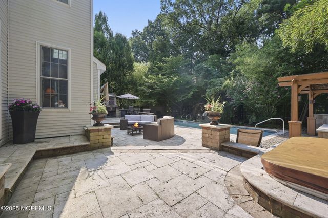 7 Trumbull Court, Jackson, NJ 08527