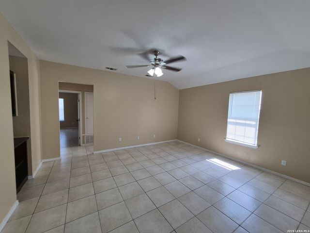 1016 Blanco Rd Apt 104, San Antonio, TX 78212