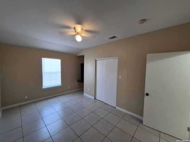 1016 Blanco Rd Apt 104, San Antonio, TX 78212