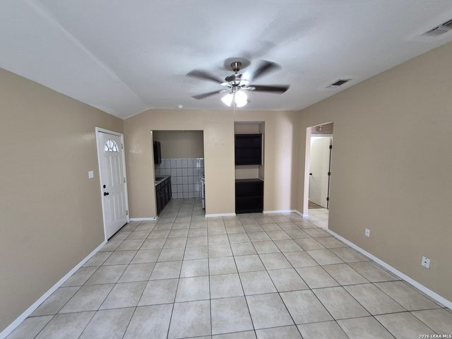 1016 Blanco Rd Apt 104, San Antonio, TX 78212