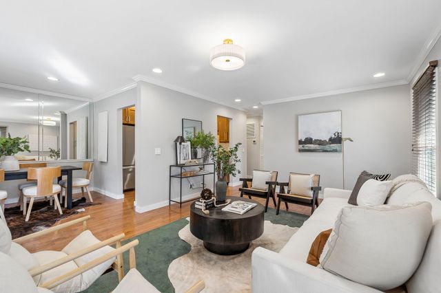 5025 Hillsboro Pike Apt 6D, Nashville, TN 37215