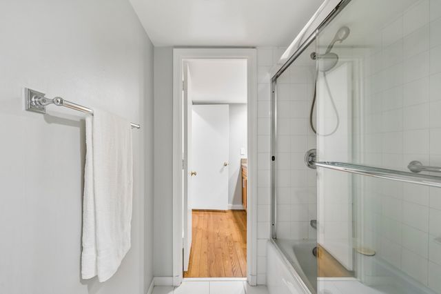 5025 Hillsboro Pike Apt 6D, Nashville, TN 37215