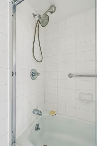 5025 Hillsboro Pike Apt 6D, Nashville, TN 37215