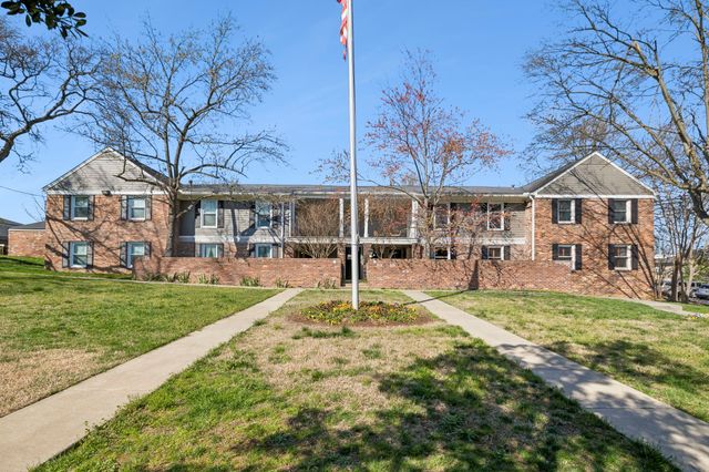 5025 Hillsboro Pike Apt 6D, Nashville, TN 37215