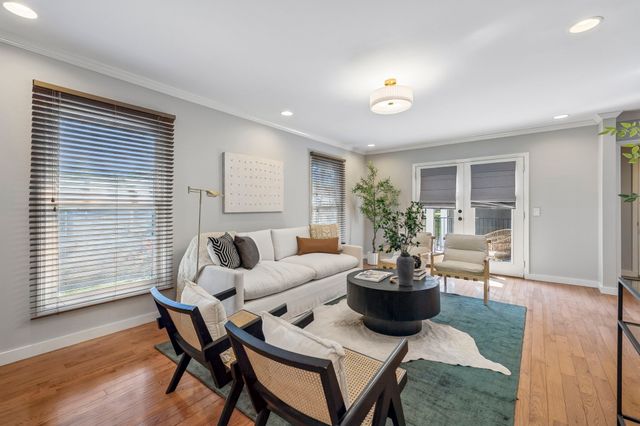 5025 Hillsboro Pike Apt 6D, Nashville, TN 37215