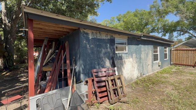 8507 LIBBY LANE, Tampa, FL 33619