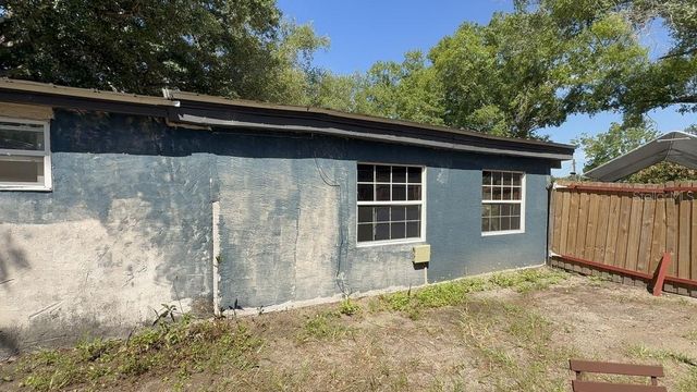 8507 LIBBY LANE, Tampa, FL 33619