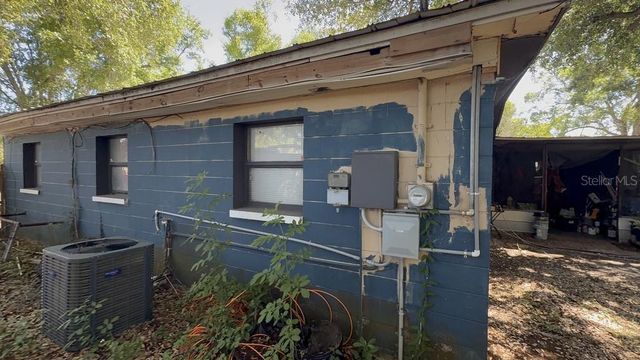 8507 LIBBY LANE, Tampa, FL 33619