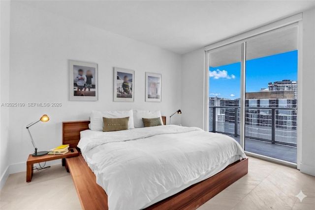 1300 Brickell Bay Dr 3408, Miami, FL 33131