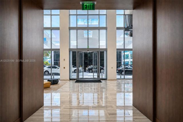 1300 Brickell Bay Dr 3408, Miami, FL 33131