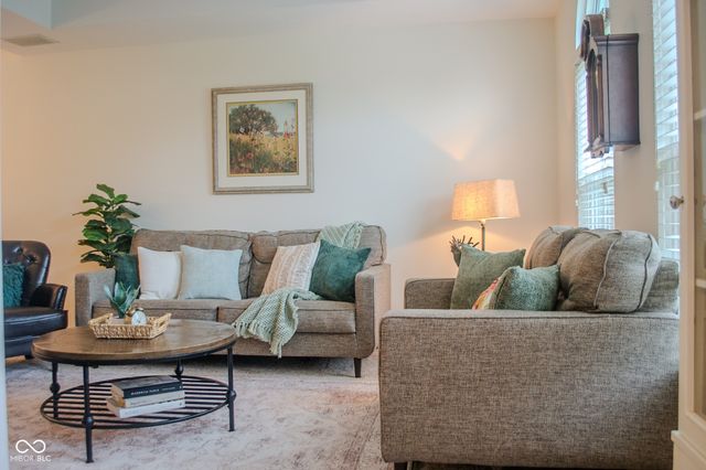 6477 Apple Cider Way, Avon, IN 46123