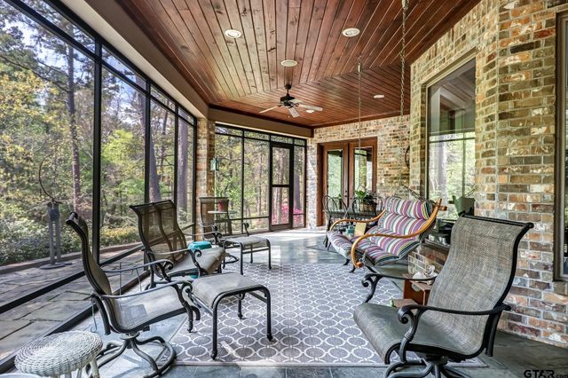 17325 CR 134- Beddingfield, Flint, TX 75762