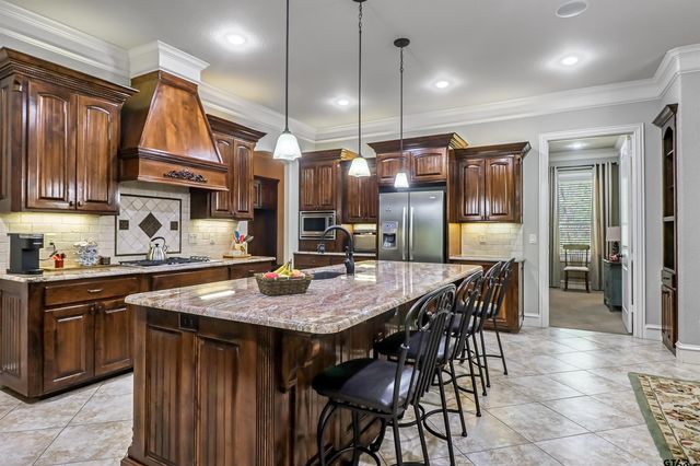 17325 CR 134- Beddingfield, Flint, TX 75762