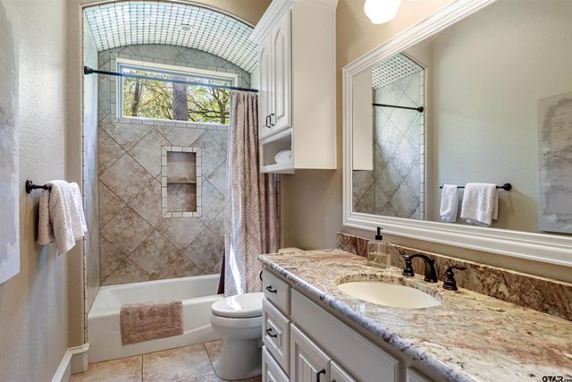 17325 CR 134- Beddingfield, Flint, TX 75762